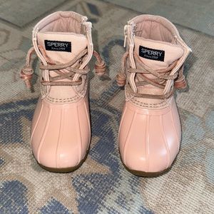 GUC Pink Toddler Girl Sperry size 9